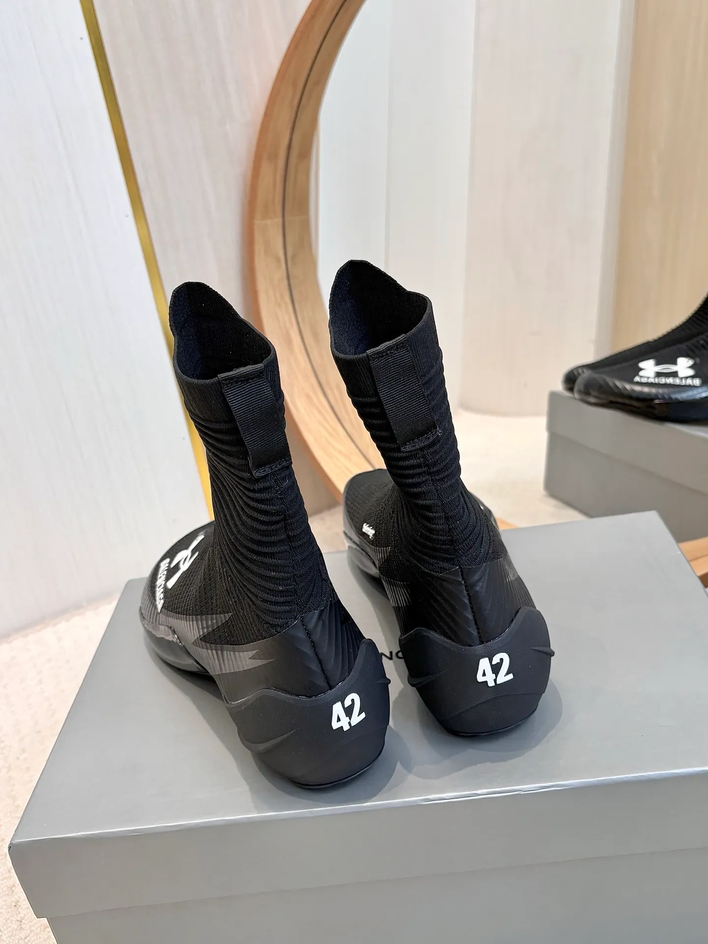 👟👟Ex-factory price 620👟👟 Men's model ➕20 Balenciaga Original outsole Size: #female 35-40 #male 39-45 (female 40 and male 45 are custom-made and cannot be returned or exchanged)